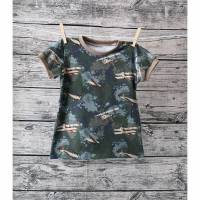 Shirt Größe 98/104, Jungsshirt, Oberteil Camouflage und Doppeldecker Bild 1