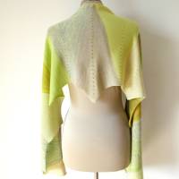 Raffinierter Schal mit Farbverlauf in Grün-Beige-Gelb, gestricktes Tuch aus Merino-Mix, Designer Stola Unikat Bild 5
