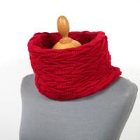 Roter Rundschal aus reiner Wolle mit Strukturmuster, Damen Loop Winterschal, Weihnachtsgeschenk Frau Bild 4