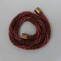 Halskette Spirale, Häkelkette braun mit koralle, 46 cm, Perlenkette aus Perlen gehäkelt, Rocailles, Häkelschmuck Bild 3