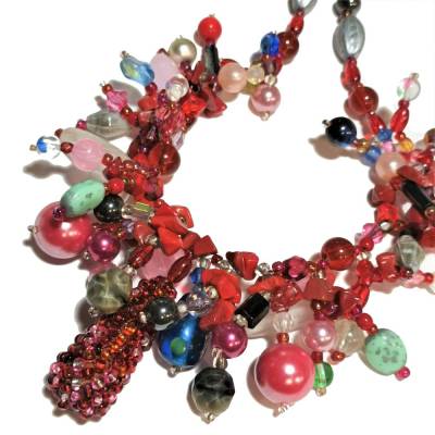 Halskette rot pink bunt Unikat Stickperle aus Glas mit Koralle Bettelkette handmade Geschenk für sie
