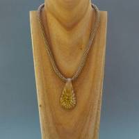 Schlangenkette mit Glasanhänger gold beige, Länge 43 cm, elegante Halskette mit Anhänger, Magnetverschluss Bild 1