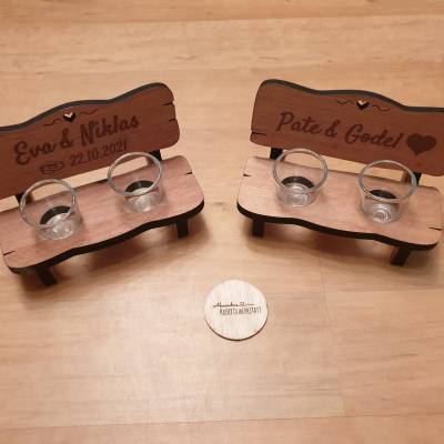 Personalisierte Schnapsbank mit Gravur aus Erlenholz, Rentnerbank, Hochzeit, Einzug, Geburtstag, Rente