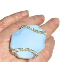 Großer Ring Chalcedon 40 x 30 mm babyblau handgemacht in wirework silberfarben boho Handschmuck Bild 3