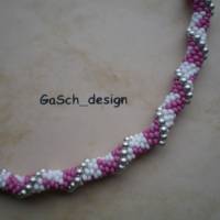 Häkelarmband, gehäkeltes Perlenarmband * Himbeer-Sahne-Schnittchen Bild 2