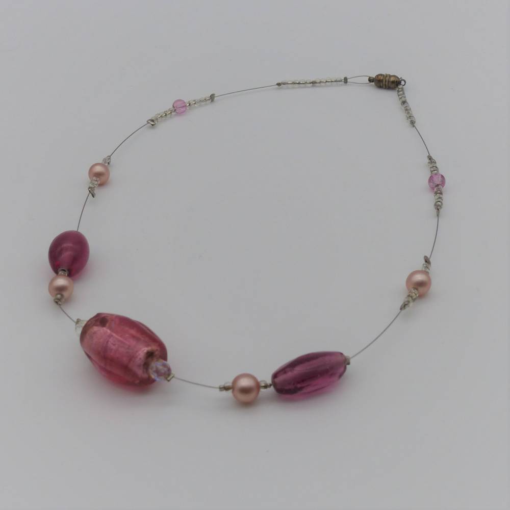 Glasperlenkette schwebende Perlen, rot rosa transparent, 53 cm, Halskette aus Glasperlen, Perlenkette Bild 1