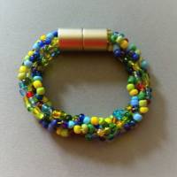 Armband, Häkelarmband kunterbunt, 18 cm, Armband aus Perlen gehäkelt, Glasperlen, Magnetverschluss, Schmuck Bild 1