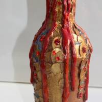 Dekoflasche DRACHENBLUT Upcycling bemalte Flasche Flaschenkunst mit Acrylfarben Dekoration Collage  Herbstdeko Bild 1