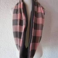 Kuscheliger Loopschal - Jersey und Fleece - grau rosa Quadrate Bild 2