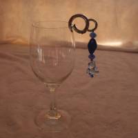 Schlüsselanhänger aus blauen Glasperlen mit Teddy Bild 1