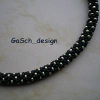 Häkelkette, gehäkelte Perlenkette * Pünktchenparty schwarz gold Bild 2