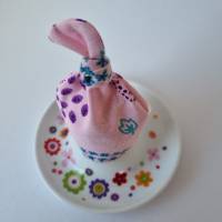 Eierwärmer "Knotenmützchen" in rosa-bunt Blätter von he-ART by helen hesse Bild 3