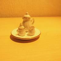 Miniatur Porzellan Kaffeeservice - Kernstück -   für das Puppenhaus oder zur Dekoration oder zum Basteln - Puppenhaus Bild 2