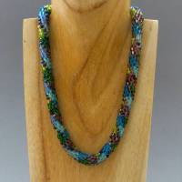 Halskette,Häkelkette türkis grün braun + anthrazit, 47 cm,Perlenkette aus Glasperlen gehäkelt, Rocailles, Häkelschmuck Bild 1