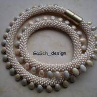 Häkelkette, gehäkelte Perlenkette * Drachenschwanz im Elfenbeinturm Bild 1