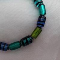 Armband *Urwald*  aus Zylinder-Glasperlen bordeaux grün blau Bild 2