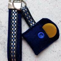 Filz Schlüsselanhänger / Taschenanhänger mit Chiptäschchen in Blau Bild 2