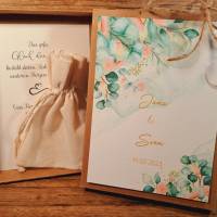 Personalisiertes Hochzeitgeschenk, Geldgeschenk mit Namen und Datum zur Hochzeit, Geschenkverpackung Brautpaar floral Bild 3
