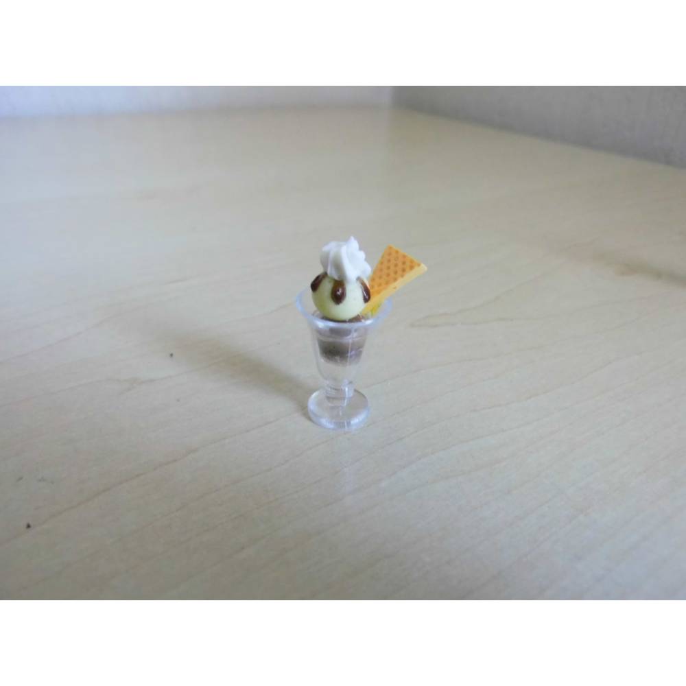 Puppenhaus Miniatur Himbeere geschichtet Eisbecher 