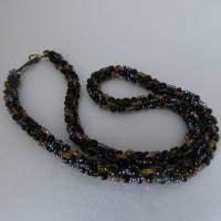 Halskette, Häkelkette schwarz anthrazit und gelb, 57 cm, Perlenkette, Glasperlen gehäkelt, Rocailles, Häkelschmuck Bild 1