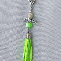 Schlüsselanhänger / Taschenanhänger mit Schutzengel in Apfelgrün Bild 2