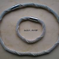 Häkelarmband, gehäkeltes Perlenarmband * Silberstreif am Horizont Bild 3