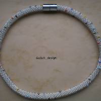 Häkelkette, gehäkelte Perlenkette * Fröhlicher Silberstreif, 55 cm Bild 2
