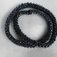 Kette  *out*in* anthrazit  gehäkelte Halskette Perlenkette Glasperlen Rocailles Bild 2
