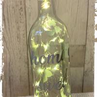Flasche mit Beleuchtung/Lichterkette im Korken - Aufdruck "Home sweet Home sowie Blumen" Bild 3