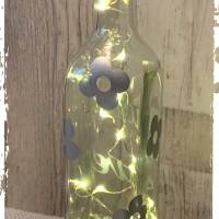 Flasche mit Beleuchtung/Lichterkette im Korken - Aufdruck "Home sweet Home sowie Blumen" Bild 5