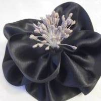 Schwarze Brosche Klammer Haarblume Trauer Anstecker Satin Blume "Julie" für festliche Anlässe Bild 2