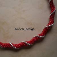 Häkelkette, gehäkelte Perlenkette * Blutrotes Leuchtfeuer Bild 2