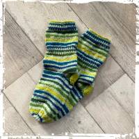 Handgestrickte Socken aus hochwertigen Materialien in Größe 32/33! Bild 2