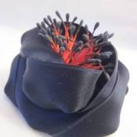 Dunkelblaue Haarblume Trauer Kopfschmuck Haarklammer Satin Blume "Aurelie" für festliche Anlässe Bild 5