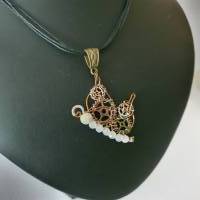 Schmetterling im Steampunk Design/ Schmuck aus Zahnrädern/ Drahtschmuck mit Perlen/ Unikat Halskette Bild 3