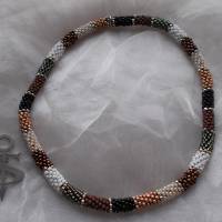 Kette  *STRIPES* Naturtöne  gehäkelte Halskette Perlenkette Glasperlen Rocailles Bild 2