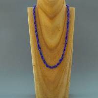 Glasperlenkette gehäkelt, Häkelkette blau violett, 52 cm, Rocailles + Stiftperlen, Halskette, Schmuck, Magnetverschluss Bild 2