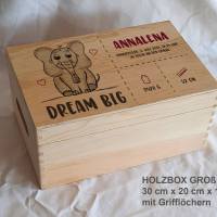 Erinnerungsbox Babyelefant aus Holz Bild 2
