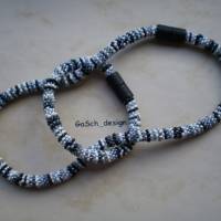 Häkelkette, gehäkelte Perlenkette * Festlicher Flickenteppich Bild 4
