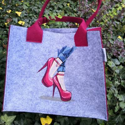 T-SH0001_009 Filztasche, Shopper aus Filz bestickt - Heels - handmade