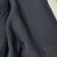 Dreieckstuch aus Musselinstoff, Musselintuch in schwarz, leichter Schal, handmade von la piccola Antonella Bild 3