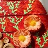 Osterei GÄNSEBLÜMCHEN Collage Acrylmalerei auf einem Holzei Künstler-Ei Wanddeko Collage Blütenbild Osterdekoration Bild 3