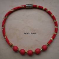 Häkelkette, gehäkeltes Perlencollier * Rotes Goldschätzchen Bild 1