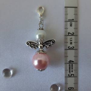 Personalisierter Schlüsselanhänger Schutzengel Perlen Strasssteine Schwangerschaft verkünden Muttertag Ostern Bild 6