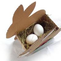 Hase mit Ei - Osternest, Osterkörbchen oder Frühlingsdeko, Osterkorb aus Wellpappe, Verpackung für Geschenke Bild 7