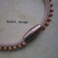 Häkelkette, gehäkelte Perlenkette * Drachenschwanz pastell pfirsich Bild 4