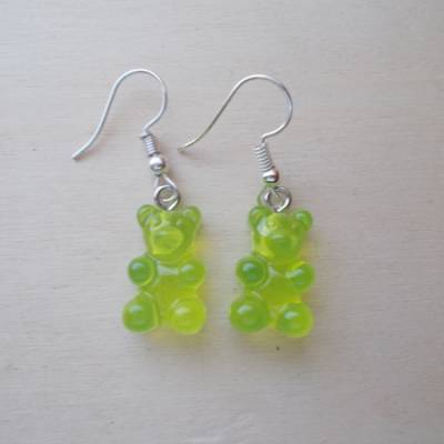 Gummibärchen hellgrün  Ohrhänger aus handgefertigten Resin/ Epoxidharz Perlen in Form von Gummibärchen