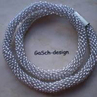 Häkelkette, gehäkelte Perlenkette * Dicker Silberstreif Bild 1