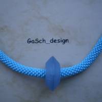 Häkelkette, gehäkelte Perlenkette * Unendlich viel Himmelblau auf 92 cm Bild 3