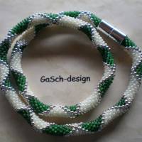 Häkelkette, gehäkelte Perlenkette * Kontrastprogramm, 50 cm Bild 1